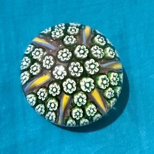 Vintage Scottish Millefiori Ribbon Twists Glass Art 2” Paperweight